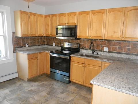 84 Wilder St, Athol, MA 01331 photo 4