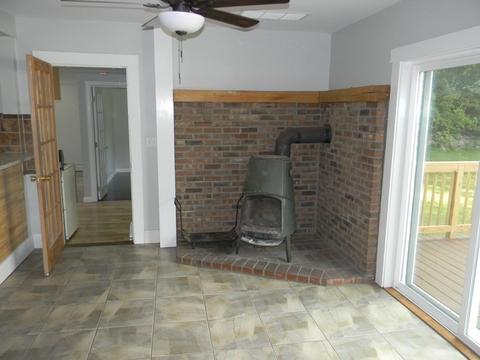 84 Wilder St, Athol, MA 01331 photo 9