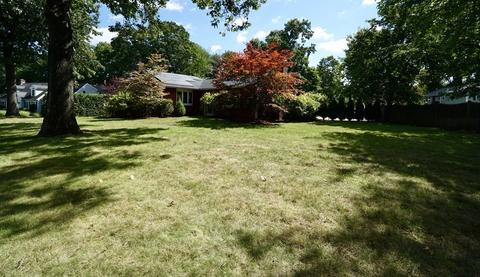 2 Loretta Rd, Franklin, MA 02038 photo 3