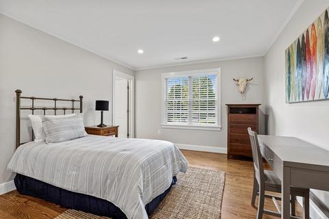 34 Willow Rd, Wellesley, MA 02482 photo 18