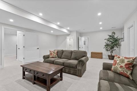 34 Willow Rd, Wellesley, MA 02482 photo 22