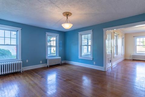 378 Walter St, Fall River, MA 02724 photo 22