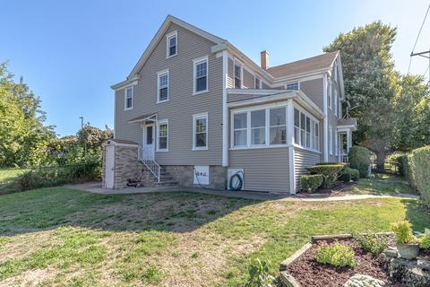 378 Walter St, Fall River, MA 02724 photo 9