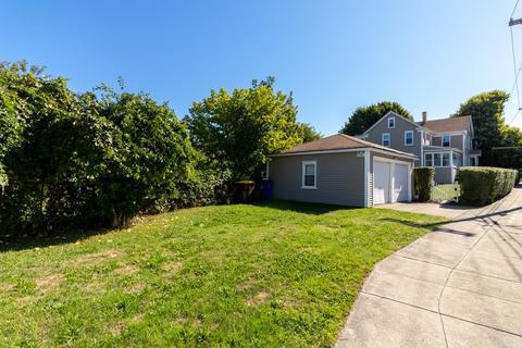 378 Walter St, Fall River, MA 02724 photo 5