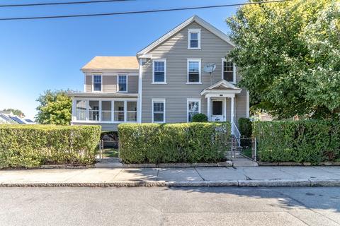 378 Walter St, Fall River, MA 02724 photo 1