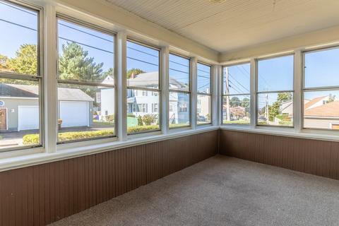378 Walter St, Fall River, MA 02724 photo 21