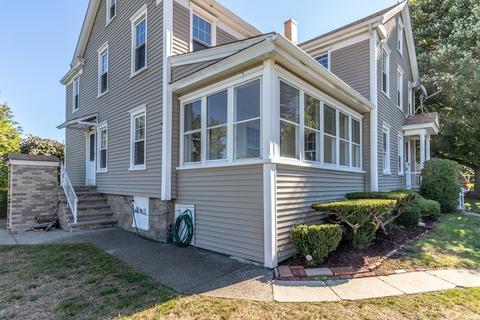 378 Walter St, Fall River, MA 02724 photo 10