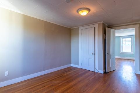 378 Walter St, Fall River, MA 02724 photo 40