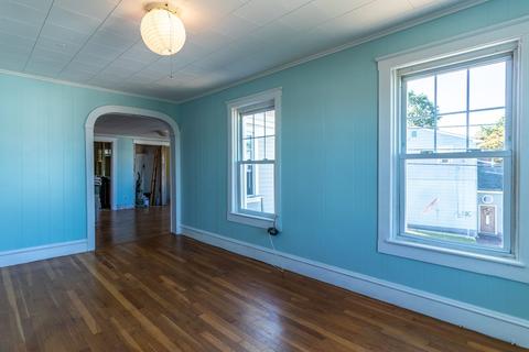 378 Walter St, Fall River, MA 02724 photo 38