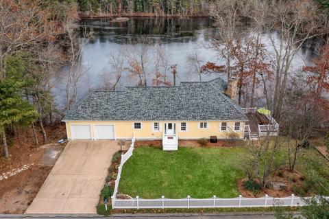 160 Eric Dr, Uxbridge, MA 01569 photo 1