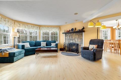 160 Eric Dr, Uxbridge, MA 01569 photo 15
