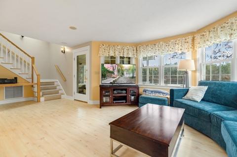 160 Eric Dr, Uxbridge, MA 01569 photo 18