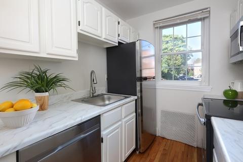 7 Lanark Rd #3, Brookline, MA 02445 photo 3
