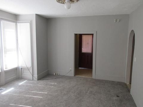 560 Union St, Springfield, MA 01109 photo 8