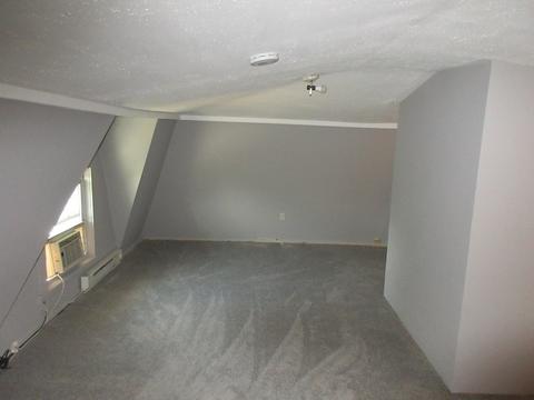 560 Union St, Springfield, MA 01109 photo 13