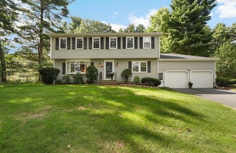 39 Crestview Dr, Millis, MA 02054 photo 1