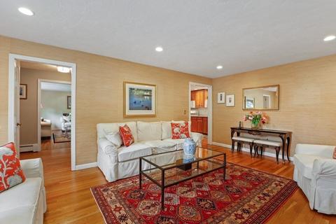 39 Crestview Dr, Millis, MA 02054 photo 7