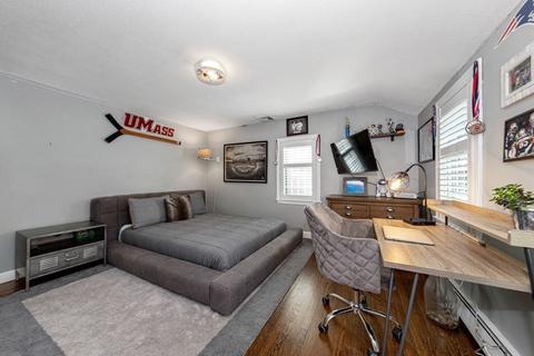 22 Dean Rd, Reading, MA 01867 photo 24