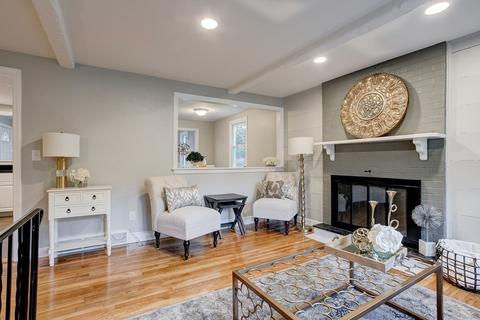 31 Eisenhower Dr, Norton, MA 02766 photo 3