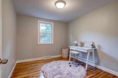 31 Eisenhower Dr, Norton, MA 02766 photo 10