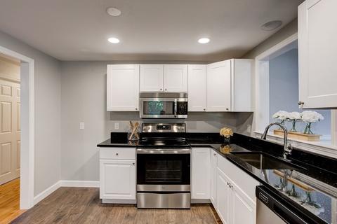 31 Eisenhower Dr, Norton, MA 02766 photo 5