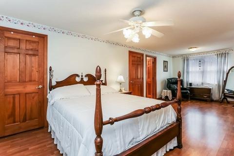 96 Wheeler Ave, Springfield, MA 01118 photo 24