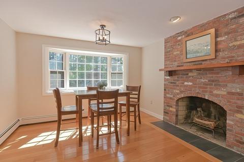 35 Pine Hill Dr, Walpole, MA 02081 photo 14