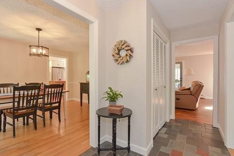 35 Pine Hill Dr, Walpole, MA 02081 photo 9