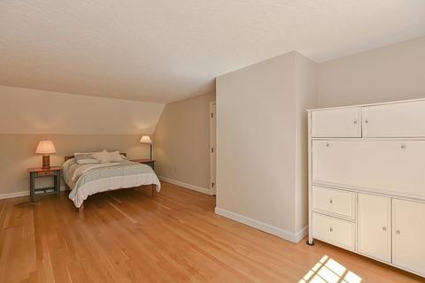 35 Pine Hill Dr, Walpole, MA 02081 photo 32