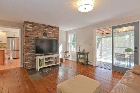 35 Pine Hill Dr, Walpole, MA 02081 photo 21
