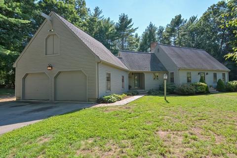 35 Pine Hill Dr, Walpole, MA 02081 photo 1