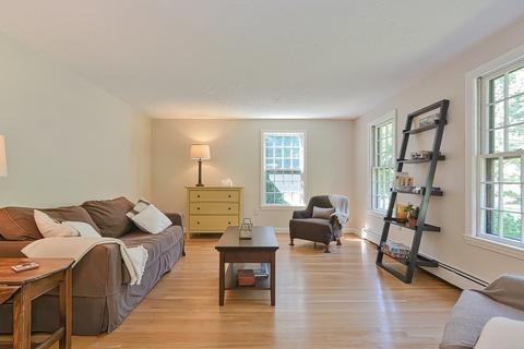 35 Pine Hill Dr, Walpole, MA 02081 photo 5