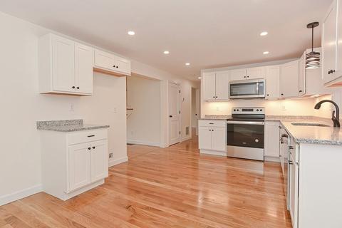 146 E Main St, Norton, MA 02766 photo 6