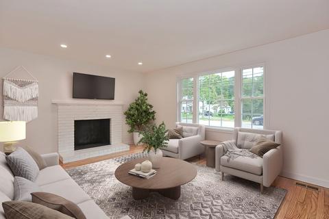 146 E Main St, Norton, MA 02766 photo 2