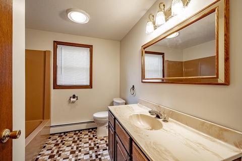 76 Fair Oak Rd, Springfield, MA 01128 photo 16