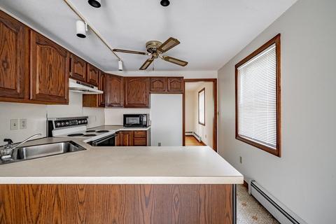 76 Fair Oak Rd, Springfield, MA 01128 photo 7