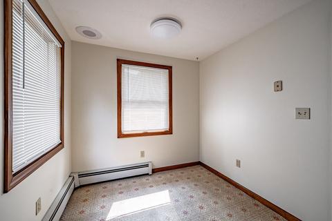 76 Fair Oak Rd, Springfield, MA 01128 photo 6