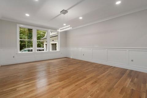 463 South St, Needham, MA 02492 photo 8