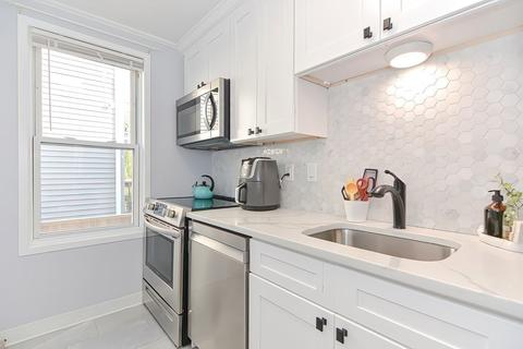 186 Tower St, Fall River, MA 02724 photo 11