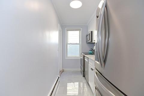 186 Tower St, Fall River, MA 02724 photo 10