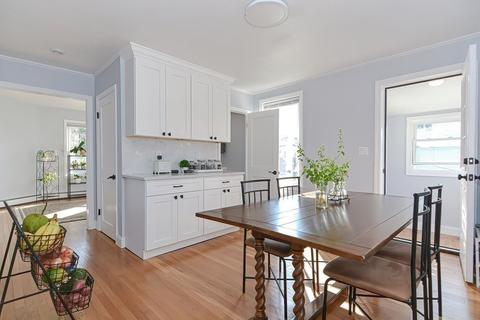 186 Tower St, Fall River, MA 02724 photo 9
