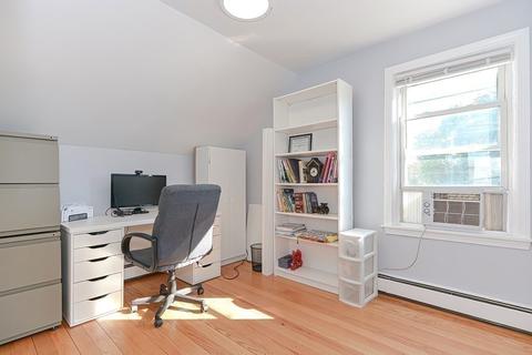 186 Tower St, Fall River, MA 02724 photo 27