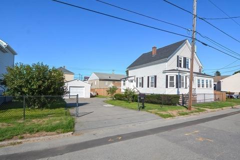186 Tower St, Fall River, MA 02724 photo 3