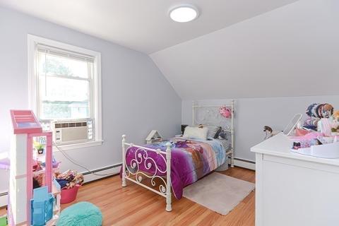 186 Tower St, Fall River, MA 02724 photo 25