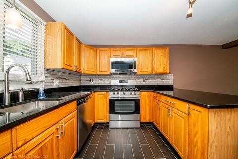 120 Lewin St #26, Fall River, MA 02720 photo 5