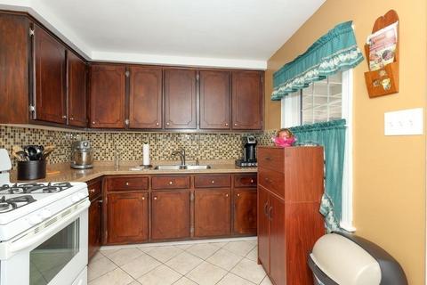 173 Walter St, Fall River, MA 02724 photo 21