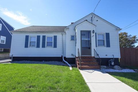 173 Walter St, Fall River, MA 02724 photo 4