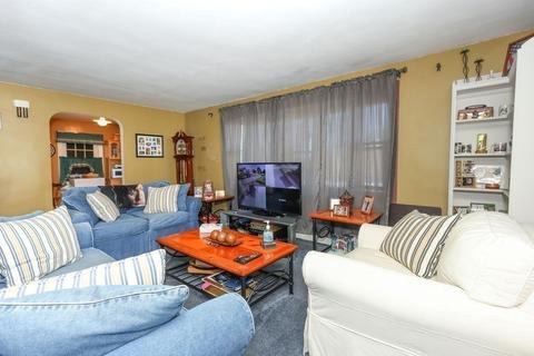 173 Walter St, Fall River, MA 02724 photo 25