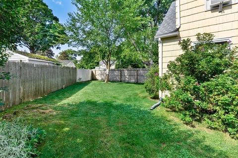 161 Marmon St, Springfield, MA 01129 photo 33
