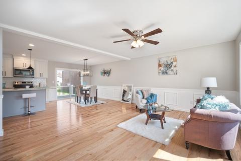 49 Nagle St, Springfield, MA 01151 photo 4